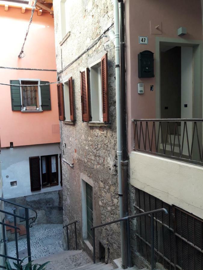 Casadina Villa Monte Isola Exteriör bild